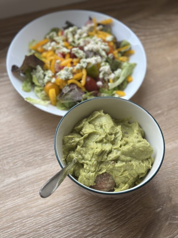 Salade d'été au Pesto Rosso
